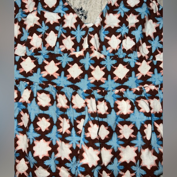 Loft Floral Tank - Picture 2 of 5